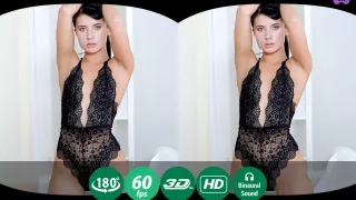 Nicole Black in Breathtaking Brunette Tries On New Clothes - TMWVRNet