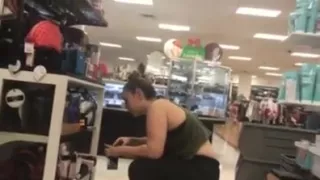 Meet the creeper bitches of walmart