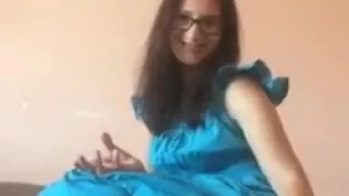 Russian brunette loves to smell her sandals 1