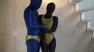 Zentai girl vibrating