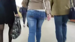Nice girl with booty ass