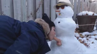 Screwing with snowballs