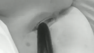 college girl- girl besorgt es sich geil selber