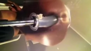 Arschaffe - Dickdarmkollaps keine Scham im Rücken