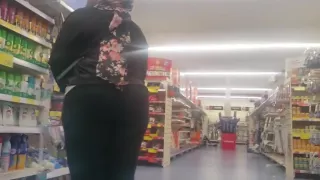 Big african milf butt.