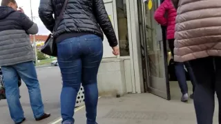 From one nice ass to another