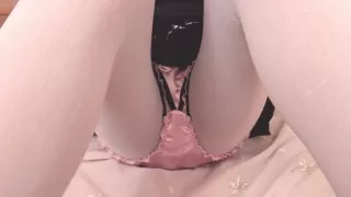 Britischer Sex, Fitness Studio, Fersen, High Heels, Strumpfhose, Satin