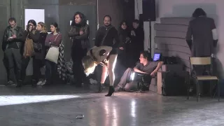 Naked on Stage 98 La Parformance Sarah Cassenti 2