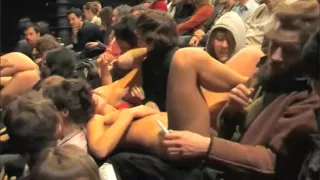 Naked on Stage 132 Parterre