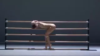 Naked on Stage-101 N6