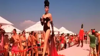 Paparazzi-Naked Hollywood-12 Zirkus