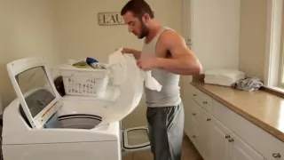Exotischer hausgemachter Schwulenfilm mit Hunks, Muskelszenen