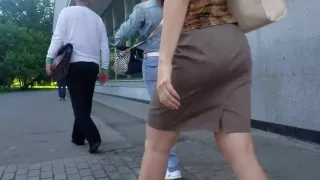 Slim MILF with small ass