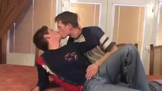 Sexy toned twinks swallow each other s cum --