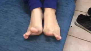 Maria moves her sexy feet part 7