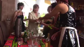 Younger couple serves old sluts