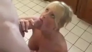 Susie loves gettin fucked at house parties