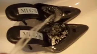 Piss in my wifes shoes