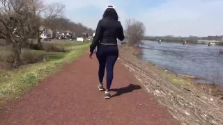 The jiggle on her ass