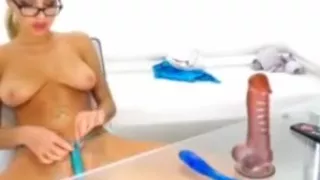 Webcam sexy 1301 - lisacummm