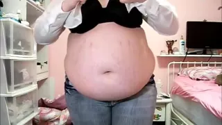 Stretchmarks Belly 14