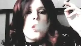 Erstaunlicher hausgemachter Shemale Film mit Latex Szenen