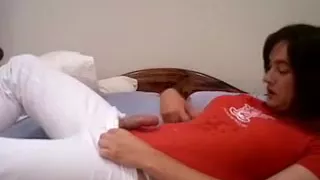 Exotischer Amateur Shemale Film mit Cumshot, Masturbationsszenen