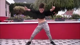 Crazy amateur Brunette, Softcore sex video