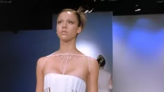 Paranoid (2000) - Jessica Alba