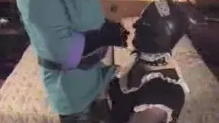 Geile hausgemachte Shemale Szene mit BDSM, Uniform Szenen