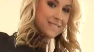 Sarah Vandella - Mega Cogida