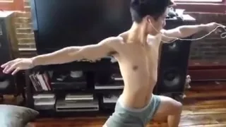 Thai hat zwei Väter