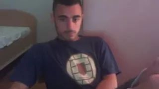 Griechischer Fußballer Sehr großer Blasenarsch Großer Schwanz auf Kamera