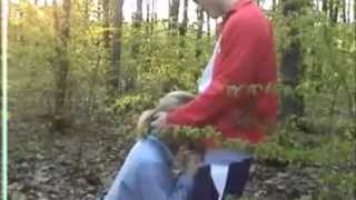 Blowjob and fuck in wood