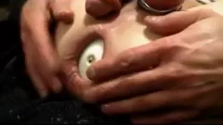 Massive Kerze im Arsch