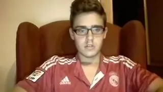 Spanisch Süßer Junge mit großem haarigen Arsch Enges Loch auf Kamera