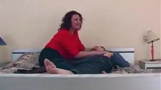 Old junior - Dirty Mom sex with young boy