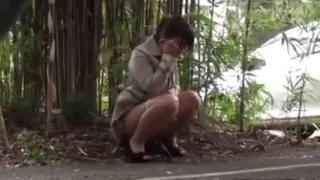 Japanes piss outdoor