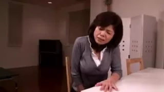 Große Nippel, Große Titten, Bikini, Japanischer Sex, Japanerin, Küche