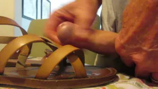 Fuck her sweet sandals and sister smelly sandals