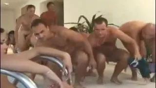 Dorothy black-meszaros dora-gruppen party bukkake.