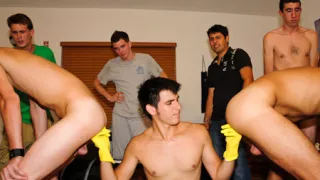 Eine Karotte im Arsch am Tag hält den Arzt fern - HazeHim