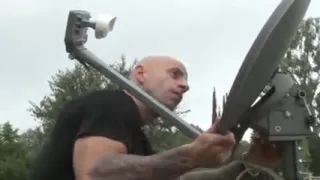 Cable Guy Gets Lucky