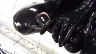 2 lesbian mastubed in latex catsuit with stapo