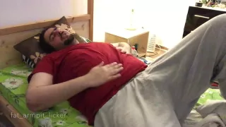 Hairy Chub exposes himself to the internet