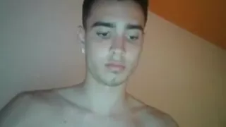 Spanischer Prachtkerl erstaunlicher Blasenarsch schöner Schwanz auf Cam