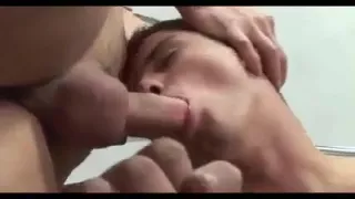 Wiegen im Fitnessstudio