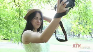 Viki in Masturbation Movie - AmKingdom