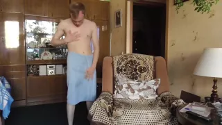 Lanatuls - Strip und Arschfick mit Dildo in Doggy