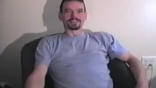 Schwuler Hardcore-Fick mit riesigen Schwänzen